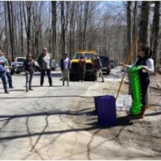 3) Nicole Keleher showing participants how to hang a green funnel trap to detect EAB. 