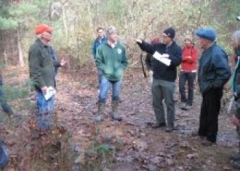 Paul Catanzaro teaching Keystone Cooperators in Harvard Forest