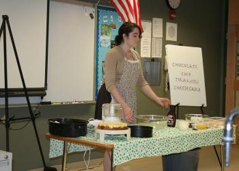 4-H member doing a Visual Presentation